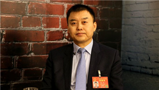 姜明：創(chuàng)業(yè)路“九死一生” 要有時代與實(shí)干精神