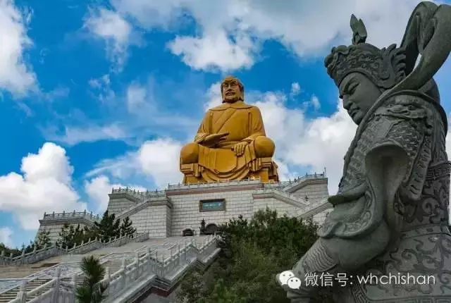 花期已過葉還未紅 去赤山賞云吧！