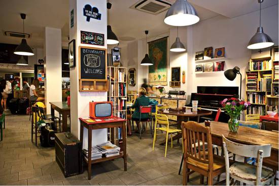 出國旅行 除了酒店還能睡在哪兒？