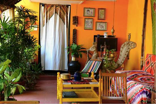 出國旅行 除了酒店還能睡在哪兒？