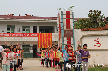 短暫的相聚后，我們要離開了。