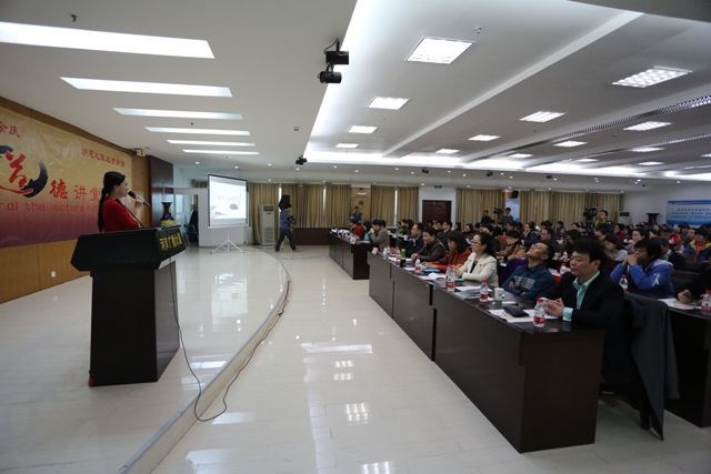 講堂現(xiàn)場(chǎng) 講堂現(xiàn)場(chǎng)