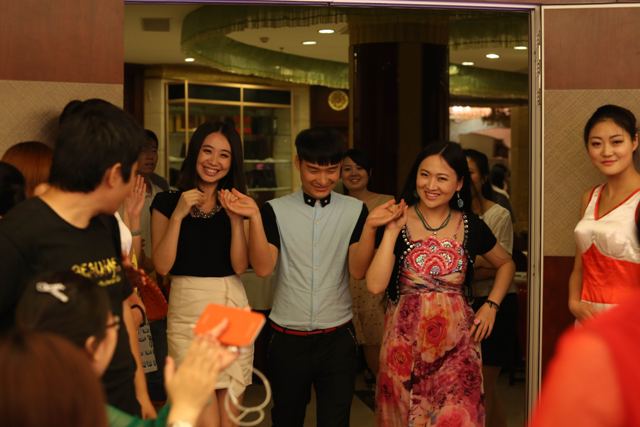 蔚藍(lán)、亞楠、安娜