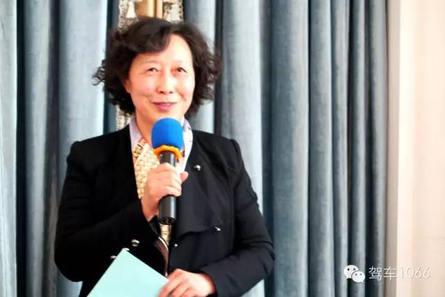 大愛(ài)心理咨詢機(jī)構(gòu)負(fù)責(zé)人 周曉萍 大愛(ài)心理咨詢機(jī)構(gòu)負(fù)責(zé)人 周曉萍