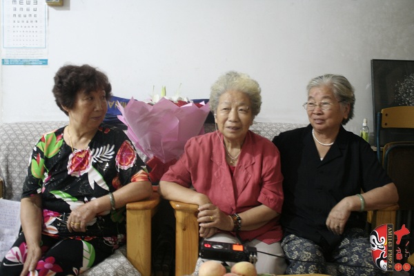 越調(diào)名老藝人雷桂花、劉巧蓮、劉玉蘭回首往事