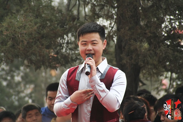 2012年度河南十大名票榜首、《梨園春》2007年度銀獎擂主陳迎輝演唱豫劇《春秋配》選段“遇君子在荒