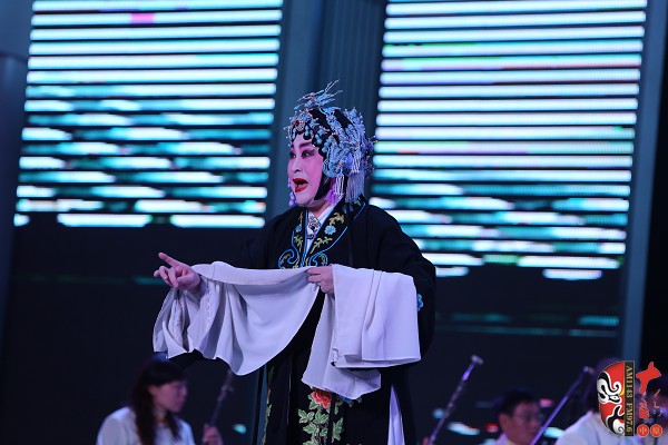 崔蘭田親傳弟子、國家一級(jí)演員張曉霞表演《桃花庵》上門樓一折