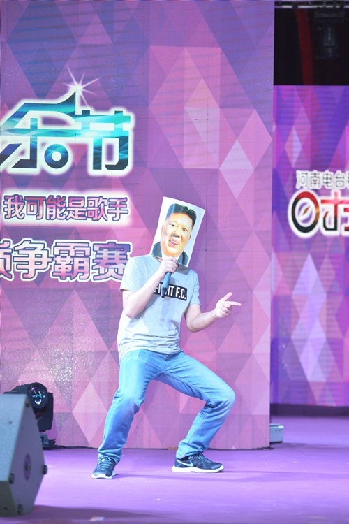 不過隨后的阿強老師現(xiàn)場傳授RAP教程，同樣不遜于老楊呢！！