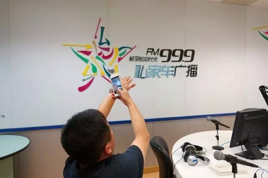 一言不合就撫摸鄭州，那怎么能少了我們私家車999？