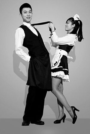 春秋航空發(fā)布的女仆裝效果圖。