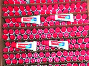 高露潔小牙膏。資料圖