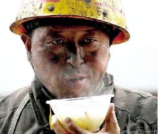 全省法院啟動(dòng)為農(nóng)民工集中討薪