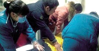 輕生女子終于獲救，目前情況穩(wěn)定。