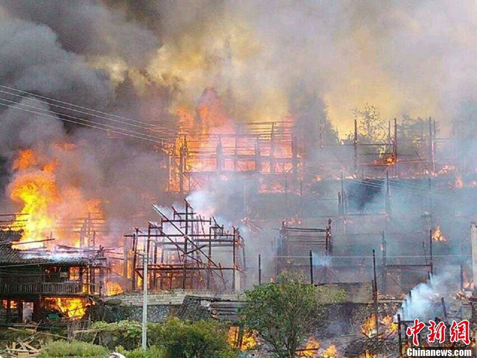 圖為火災現(xiàn)場。沫浠 攝 圖片來源：CFP視覺中國