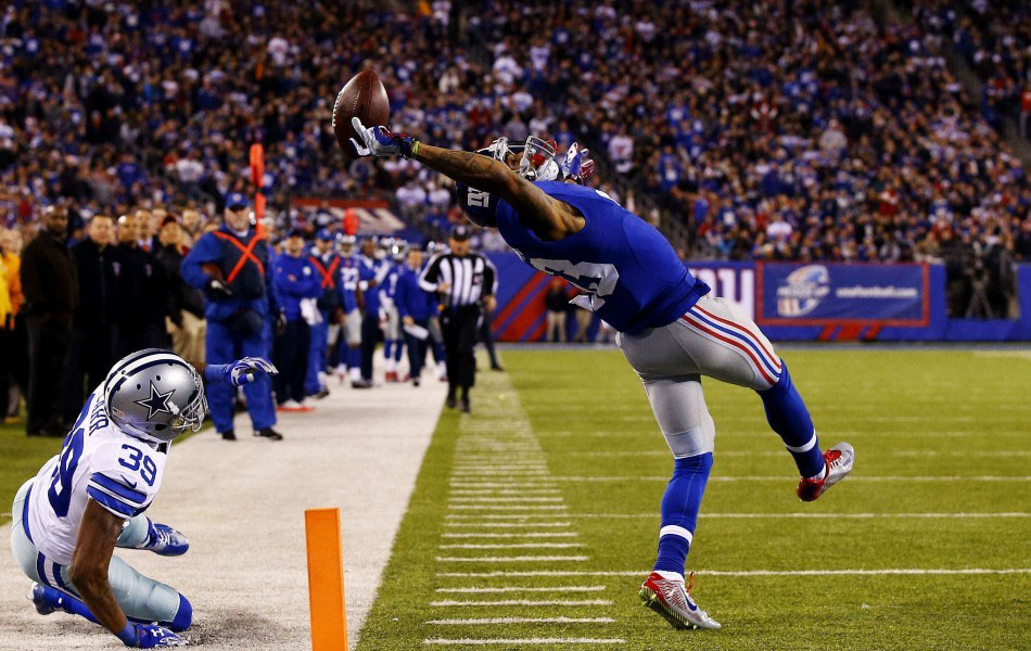 　單幅二等獎(jiǎng)，單手接球。