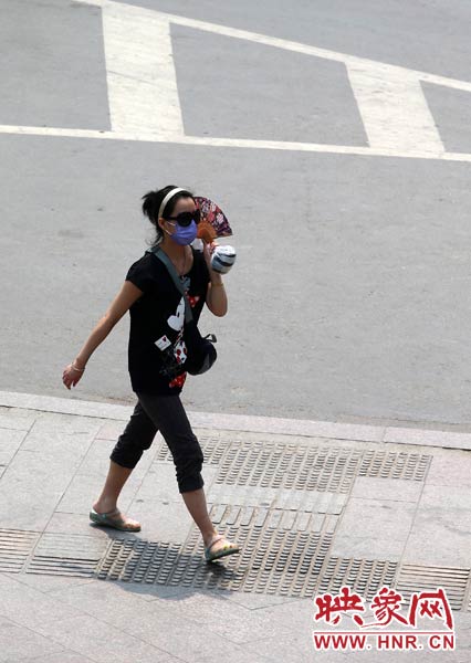 扇子雖小，遮一點陽光也好