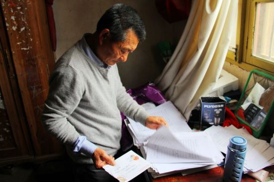 這些信成了張家的“寶貝”，哥哥張高發(fā)表示要好好收藏。