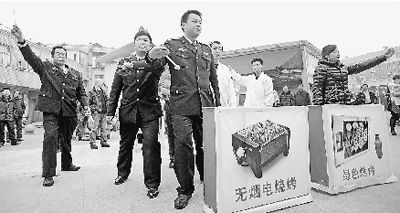 “小品執(zhí)法”。