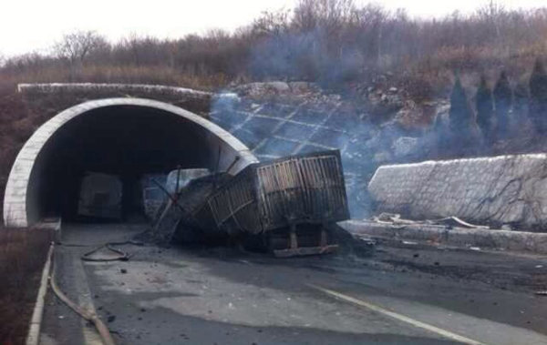 圖為事故現(xiàn)場(chǎng)。