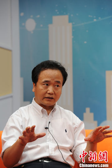 著名經(jīng)濟學(xué)家、北京大學(xué)經(jīng)濟學(xué)院教授曹和平