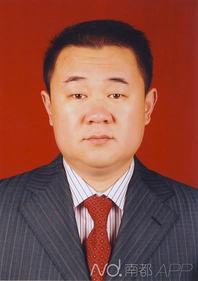 慶安副縣長(zhǎng)被曝學(xué)歷造假、妻子吃空餉 紀(jì)委介入