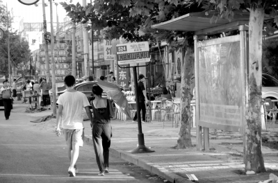 事發(fā)地點已被清理干凈。京華時報記者趙思衡攝