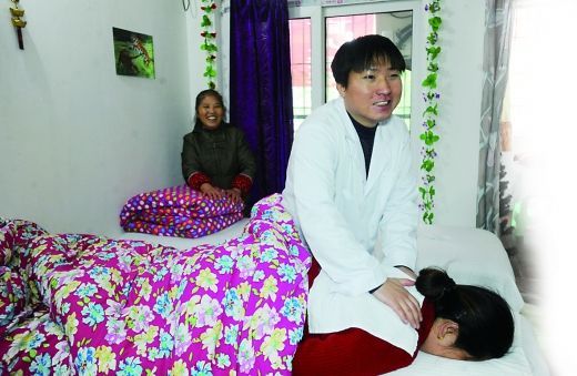 從失明絕望到振作開店，盲小伙陳冬經(jīng)歷重生