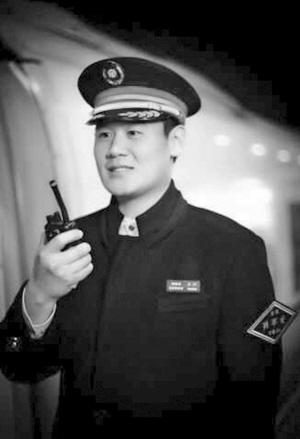 袁閱說(shuō)，女友讓他挺感動(dòng) 本人供圖