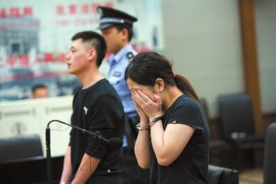 母親因嫌吵殺幼子受審?fù)纯?丈夫諒解妻子求輕判