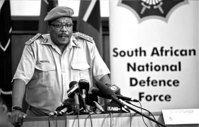 3月23日，中非共和國首都班吉，從加蓬首都利伯維爾出發(fā)的法國增援部隊共計200名士兵抵達班吉國際機場