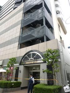 5月27日，埼玉縣蕨市一公寓樓發(fā)生疑似強迫殉情案，一名日本人男性和一名中國籍女性死亡。