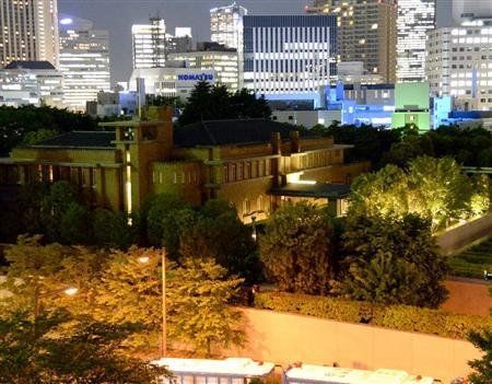 日本首相公邸是一個(gè)有著近百年歷史的德式建筑。 日本首相公邸是一個(gè)有著近百年歷史的德式建筑。