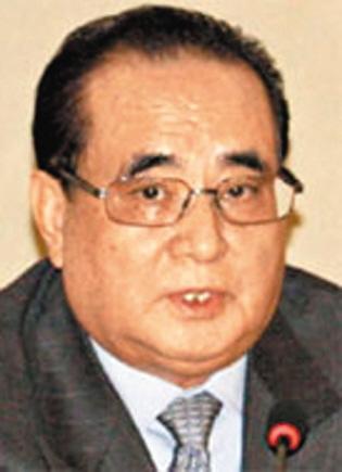 李秀勇曾照料金正恩兄妹。