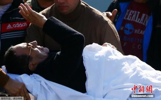 　埃及法院29日作出終審判決，裁決前總統(tǒng)穆巴拉克涉嫌謀殺示威者一案不成立，穆巴拉克將無罪釋放。圖為穆