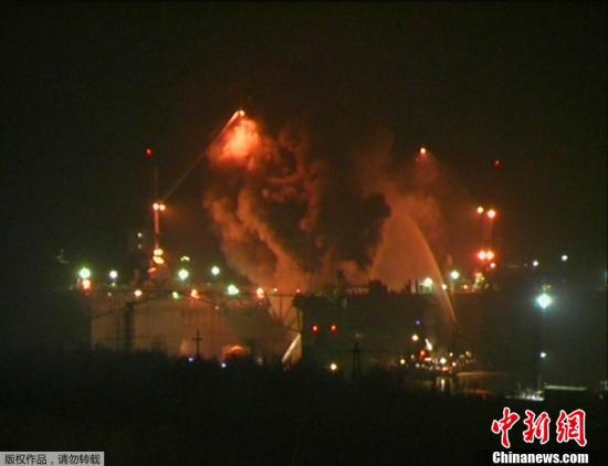 資料圖：2011年12月29日晚間，俄羅斯摩爾曼斯克州一艘名為“葉卡捷琳堡”號(hào)的核潛艇起火。
