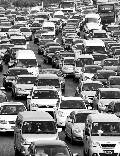 新規(guī)出臺，讓車主有了用車保障。