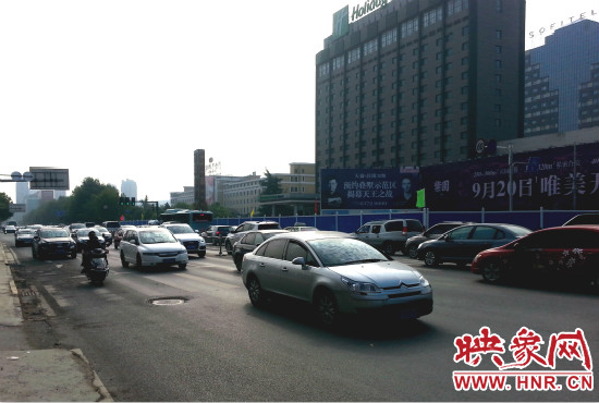 金水路沿線居民期待準(zhǔn)快速路早日開通。