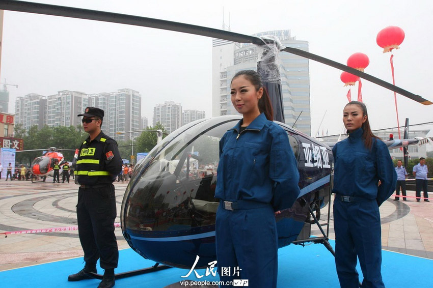 河南開封首家飛機(jī)4S店正式營業(yè) 河南開封首家飛機(jī)4S店正式營業(yè)