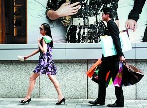 香港購物，普遍低于平日八折