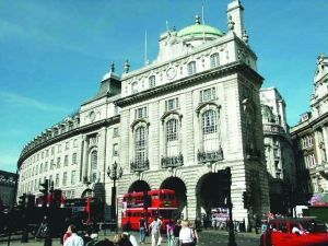 倫敦，沒有最低只有更低