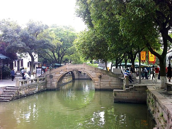 見證浪漫愛情 盤點(diǎn)中國(guó)浪漫愛情橋