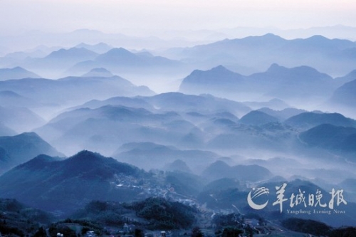 天臺(tái)山風(fēng)光如畫。