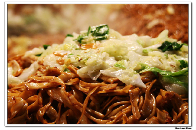 戶(hù)部巷:狹仄巷子里的復(fù)雜味道 戶(hù)部巷:狹仄巷子里的復(fù)雜味道