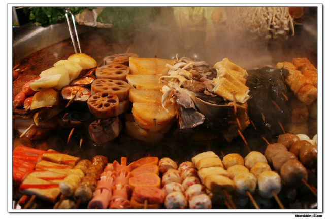 戶(hù)部巷:狹仄巷子里的復(fù)雜味道 戶(hù)部巷:狹仄巷子里的復(fù)雜味道