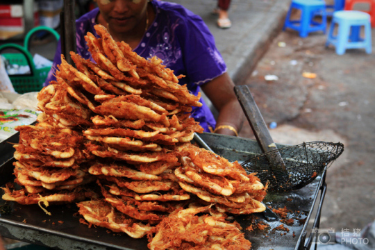 緬甸，繽紛的街邊平民小吃
