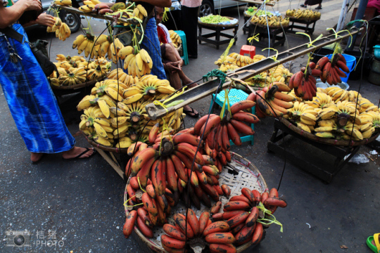 緬甸，繽紛的街邊平民小吃