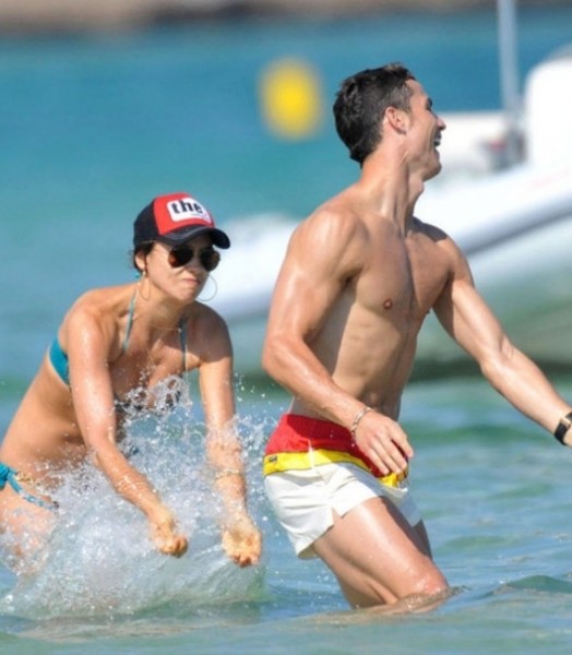 誰能有幸約會(huì)天使？維秘超模們的男星后宮團(tuán)