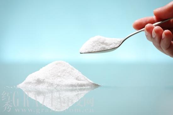 食鹽、白糖去黑頭法