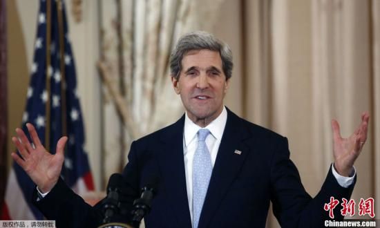 資料圖：當(dāng)?shù)貢r(shí)間2月6日，美國(guó)華盛頓，新任國(guó)務(wù)卿約翰·克里宣誓就職，副總統(tǒng)拜登出席了就職儀式。