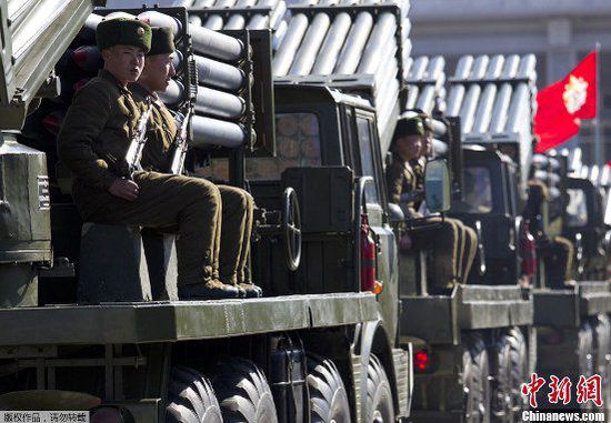 （10日凌晨發(fā)）朝鮮迎勞動(dòng)黨建黨70周年將閱兵游行隆重慶祝（共三圖，請(qǐng)大夜幫改為文中插圖謝謝）